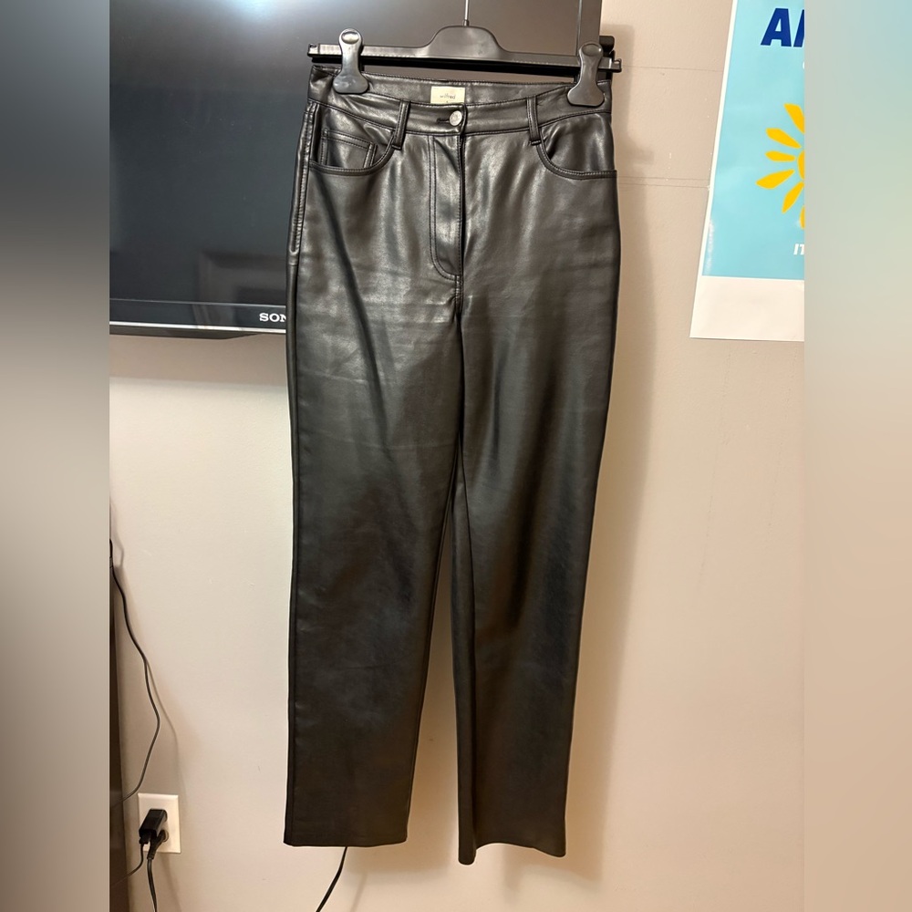 Wilfred Black Leather Straight Leg pants